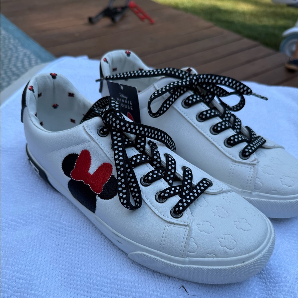 Disney shoes, women’s size 8